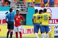 Sterling Ikuti Jejak...