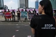 Kampanye Hitam untuk...