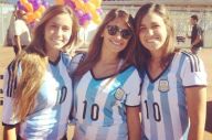 Istri Messi Rayakan...