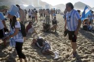 Ratusan Ribu Warga Argentina...