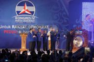Liku-liku SBY Duduki...