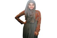 Pilihan Busana Formal...