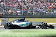 Tekanan Ban Mercedes...