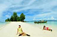 Turis AS Suka Wisata...