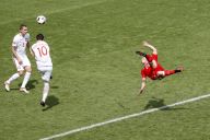 Gol Akrobatik Shaqiri...