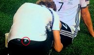Pakai Celana Dalam CR7,...