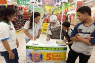 Giant Cari Bakat Pesepak...