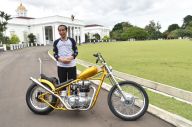 Aura Sangar dan Bandel...