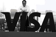 Mengakrabkan Cashless...
