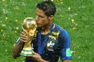Raphael Varane: Usia...