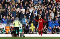 Babak Pertama: Liverpool...