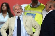 Presiden Napoli Berencana...