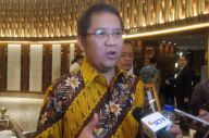 Pemerintah Tuntut First...