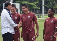 Syafruddin Beri Suntikan...