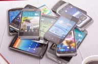 Smartfren Tawarkan Paket...