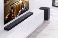 Dibekali AI, Soundbar...