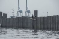 Proyek Antibanjir Jangan...