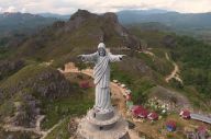 Lima Destinasi Wisata...