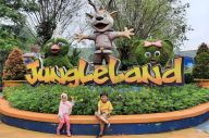 Sambut Imlek, Jungleland...
