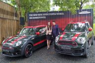 Mini Indonesia Hadirkan...