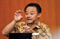 Ganjar Ancam Tutup Sekolah...