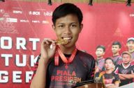 Dari Hobi Ngegame, Aby...