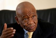 PM Lesotho Tak Hadir...