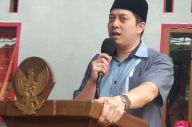 DPR Imbau Calon Jamaah...