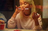 Iklan Finger Lickin...