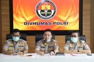 Polri Bakal Bubarkan...