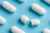 Chloroquine Harus Digunakan...