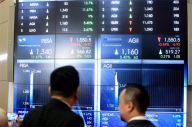 Awal Pekan, IHSG Diprediksi...