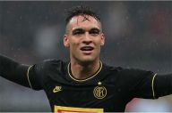 Agen Lautaro Martinez...