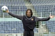 Mantan Kiper Barcelona...