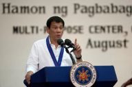 Duterte Berlakukan Lockdown...