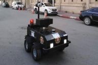 Tunisia Kerahkan Robot...
