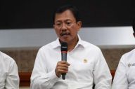 Dinilai Menghambat,...