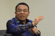 Komisi IX Minta Alat...