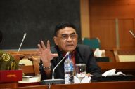 Komisi X Akan Bahas...