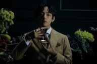 V BTS dan 7 Hal Kecil...