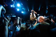 Stage Photography: Seni...