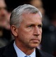 Newcastle tampil luar...