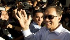 Anwar Ibrahim divonis...