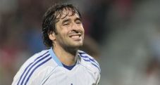 Raul ingin bertahan...