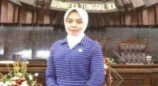 Wa Ode ditahan, sejumlah...