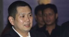 Hary Tanoesoedibjo terima...