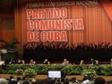 Castro usul demokrasi...