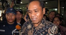 Benny Harman geram dengan...