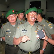 Apakah mau Kapolri &...