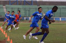 Jalur sulit Persib di...